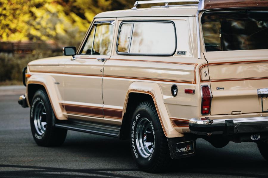 Детали экстерьера Jeep Cherokee Laredo (SJ) 1983 года  (фото 26 из 78)